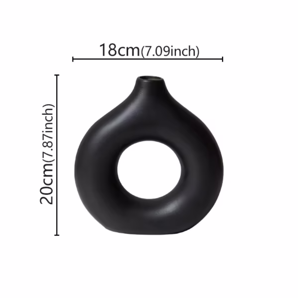 Vase minimaliste d'arrangement floral circulaire