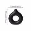 Vase minimaliste d'arrangement floral circulaire